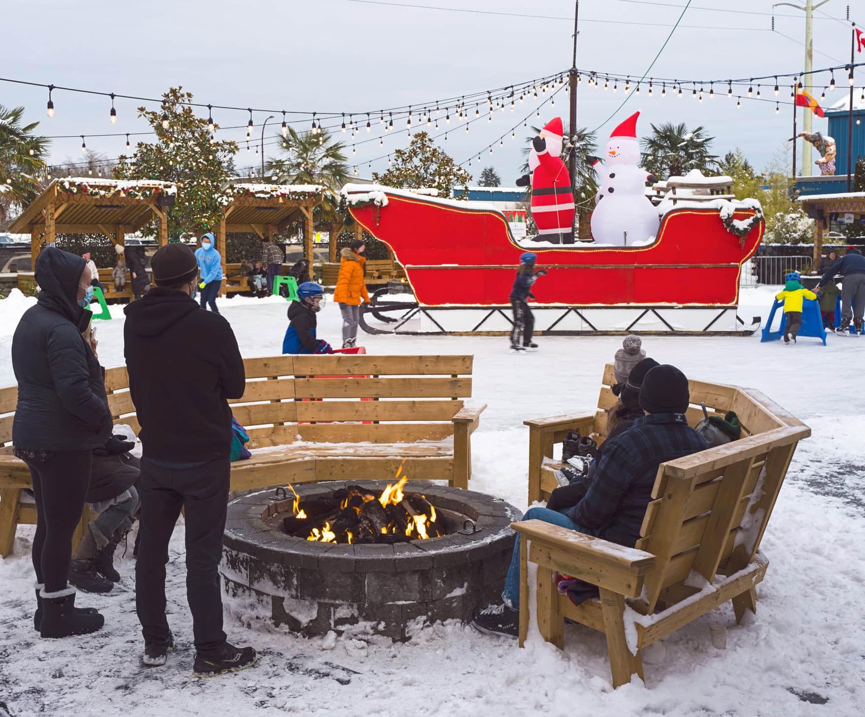 Seasonal ice skating rink Seasonal ice skating rink